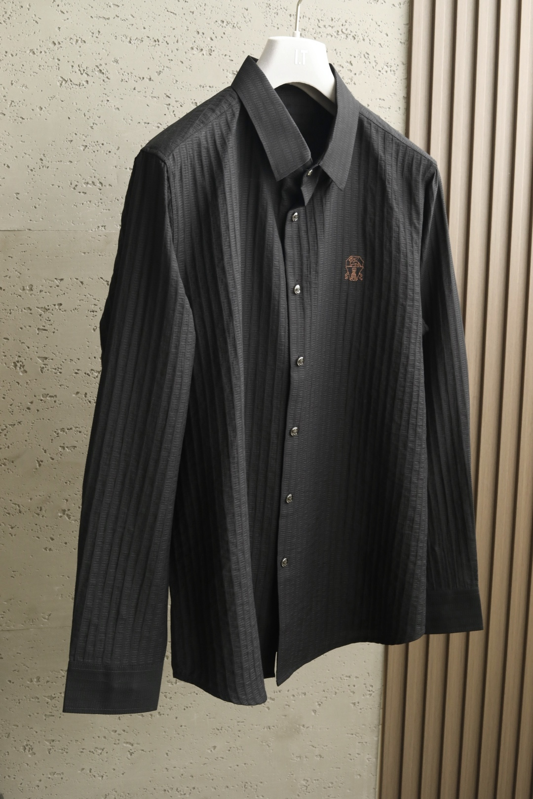 🍃2026春夏新款# 上新｜🍃 BC意大利奢牌 男装长袖衬衣# 让你的衣柜焕发新色彩，超细肌理，穿着柔滑