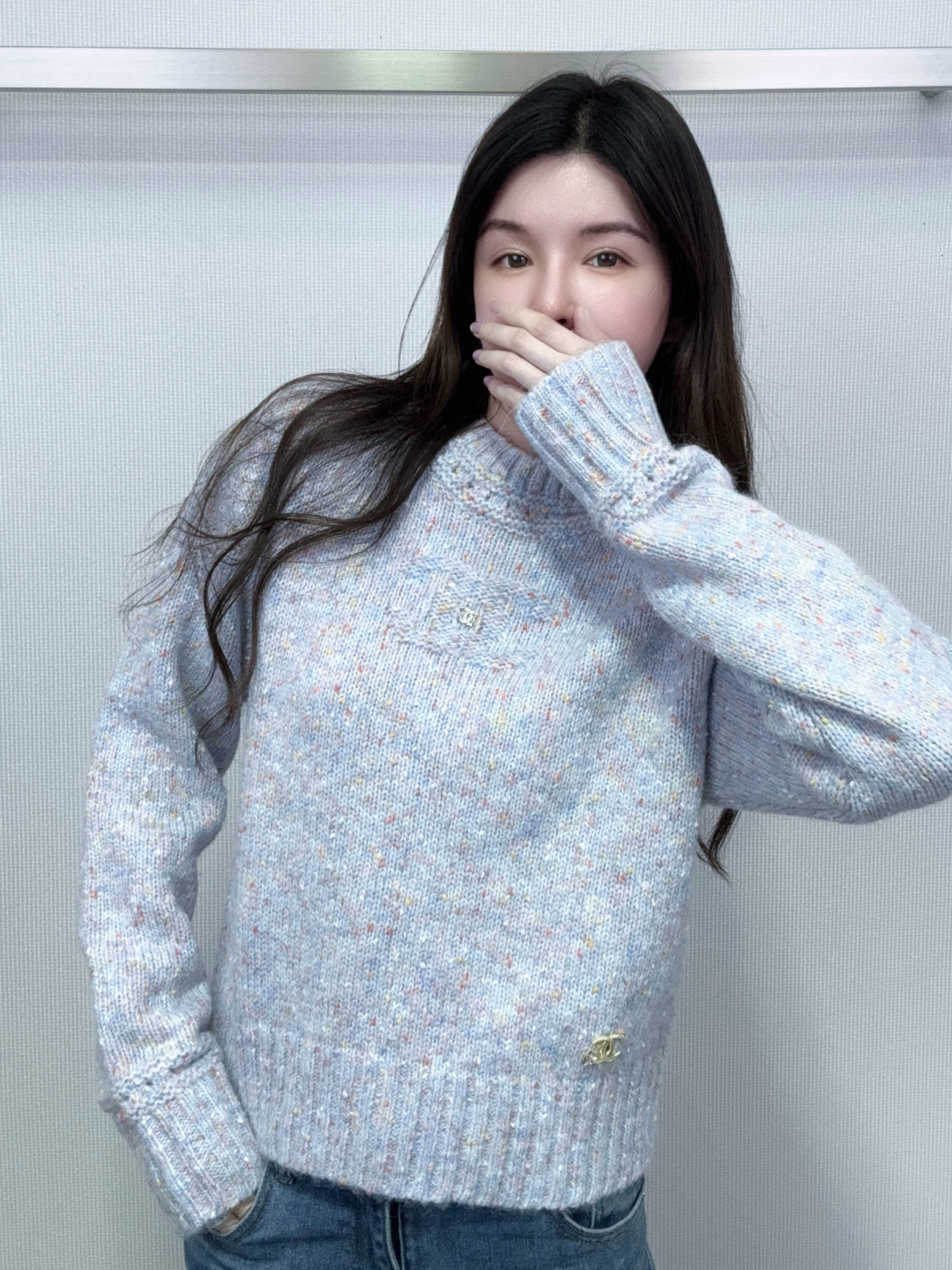 NO:683144,,,19860909,,,Women's clothing