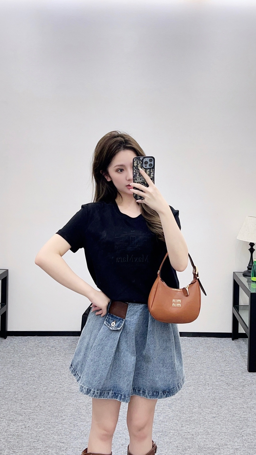 NO:694435,,,19860909,,,Women's clothing