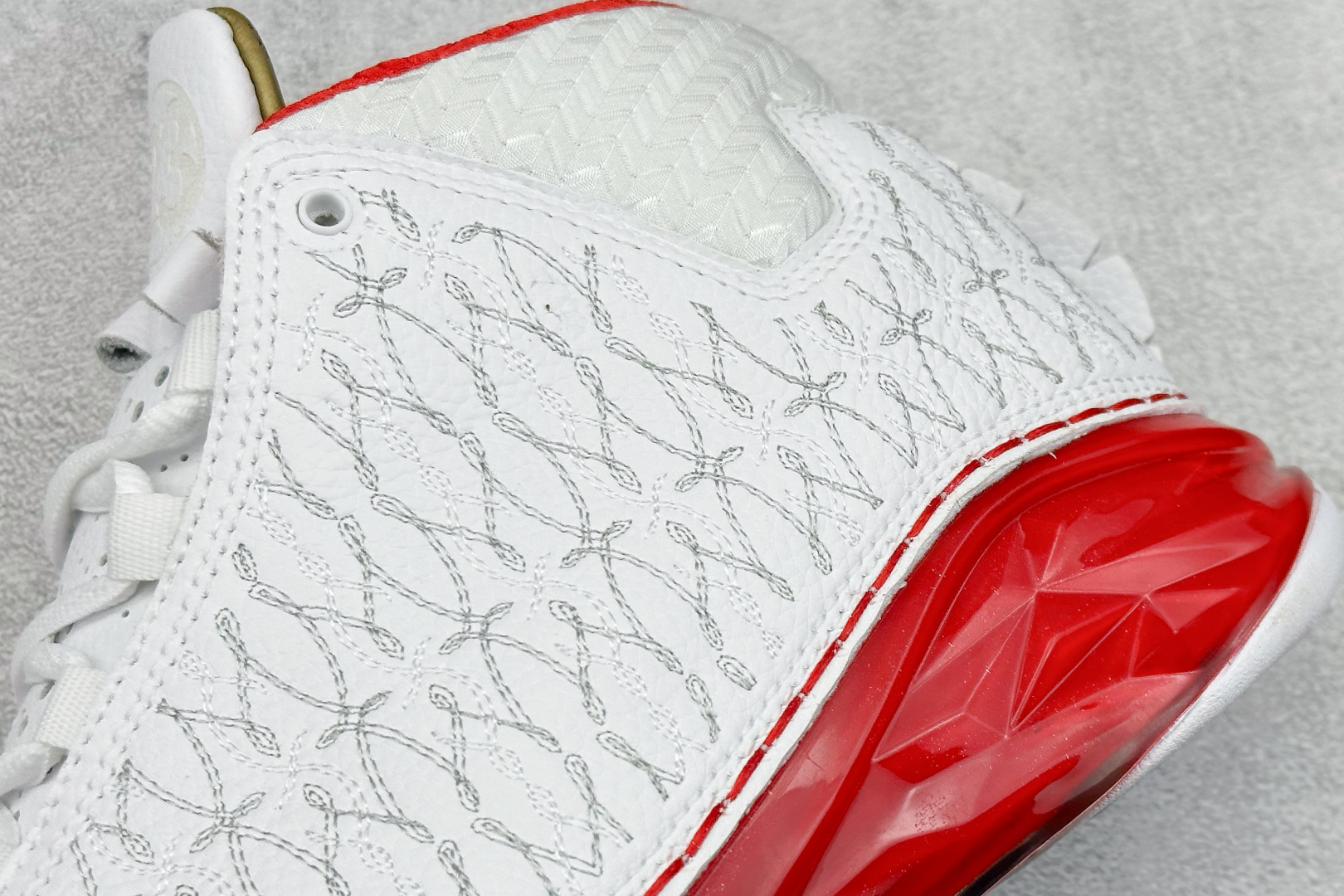 Air Jordan 23 White Varsity Red AJ23 乔丹23代 高帮 白红色  318376-161