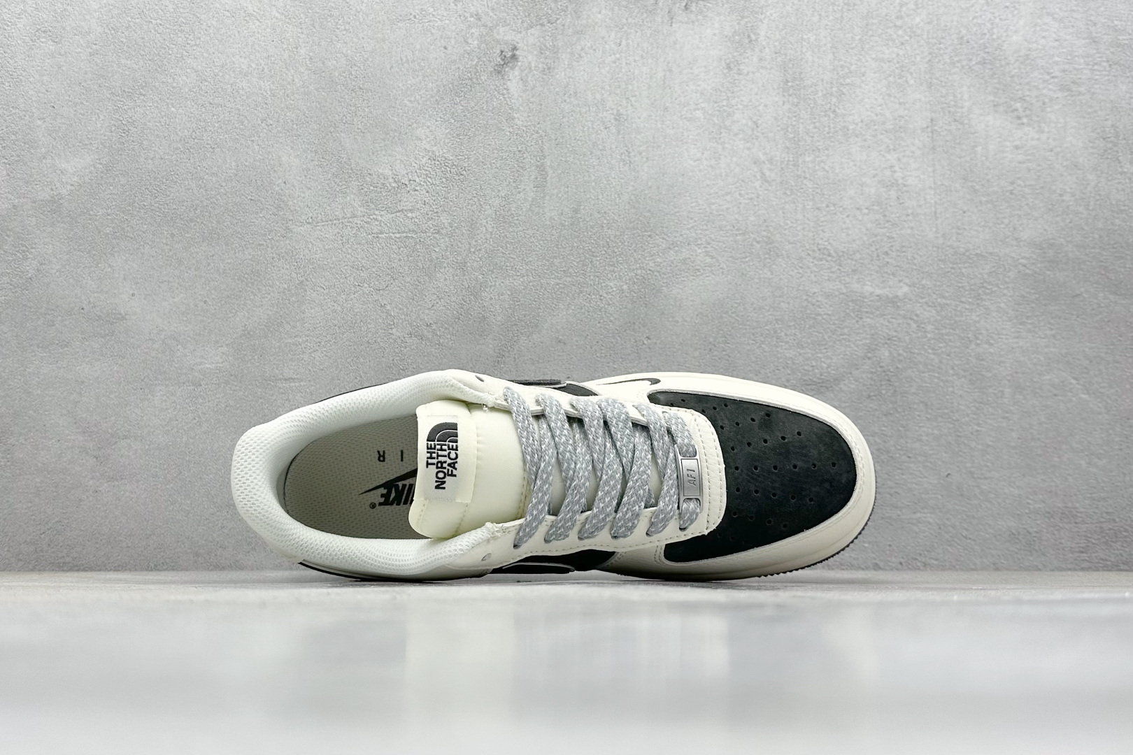 Nike Air Force 1 Low 07 x The North Face 米黑小钩满天星 QY6818-527