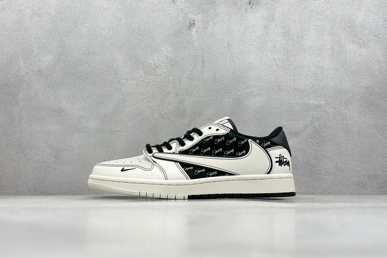 XC版 Fragment x Travis Scott x 斯图西 Air Jordan 1 Low 三方联名倒钩  SJ2068-121