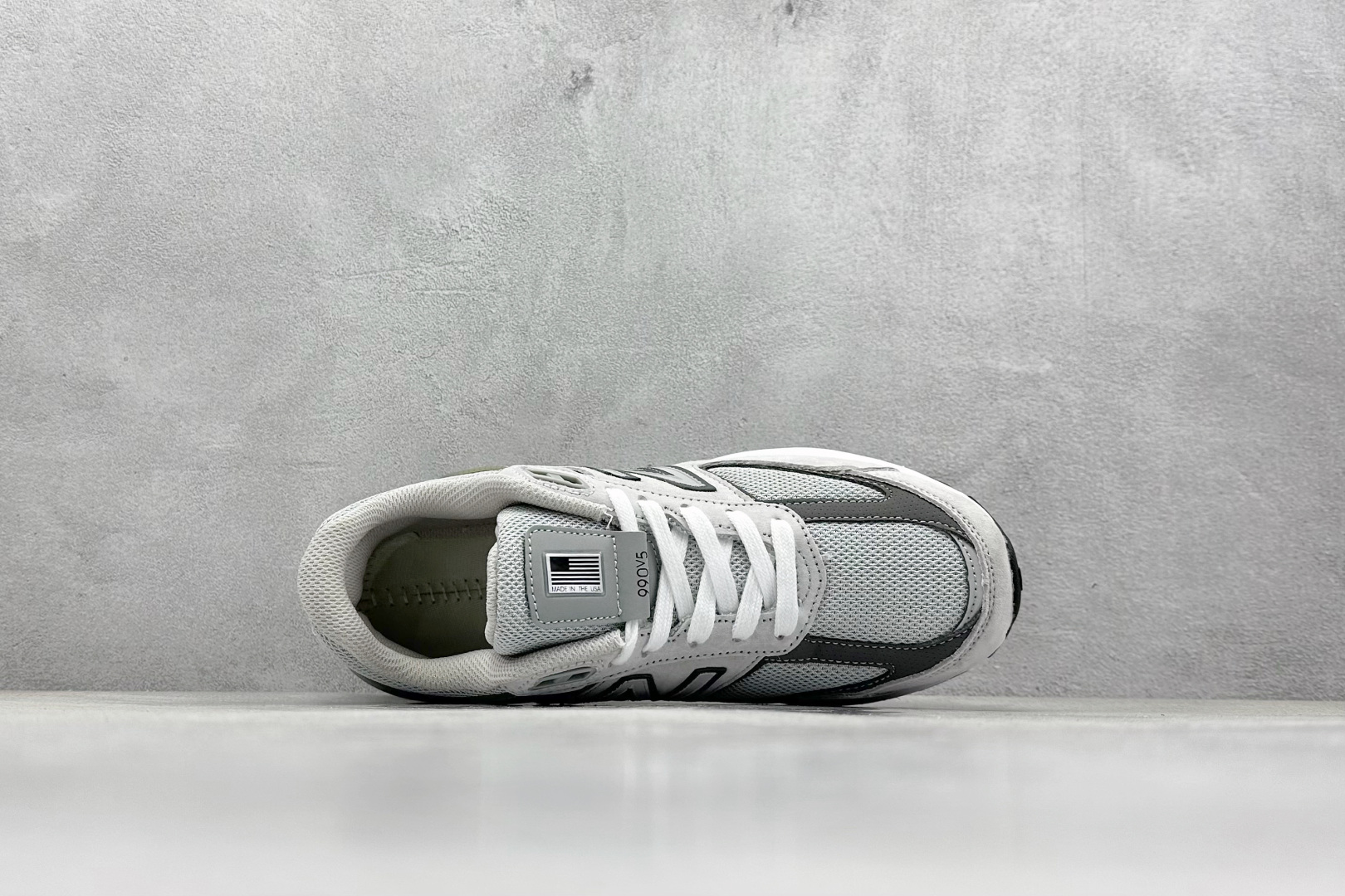 K New Balance NB990 系列 高端美产复古休闲跑步鞋 M990GL5