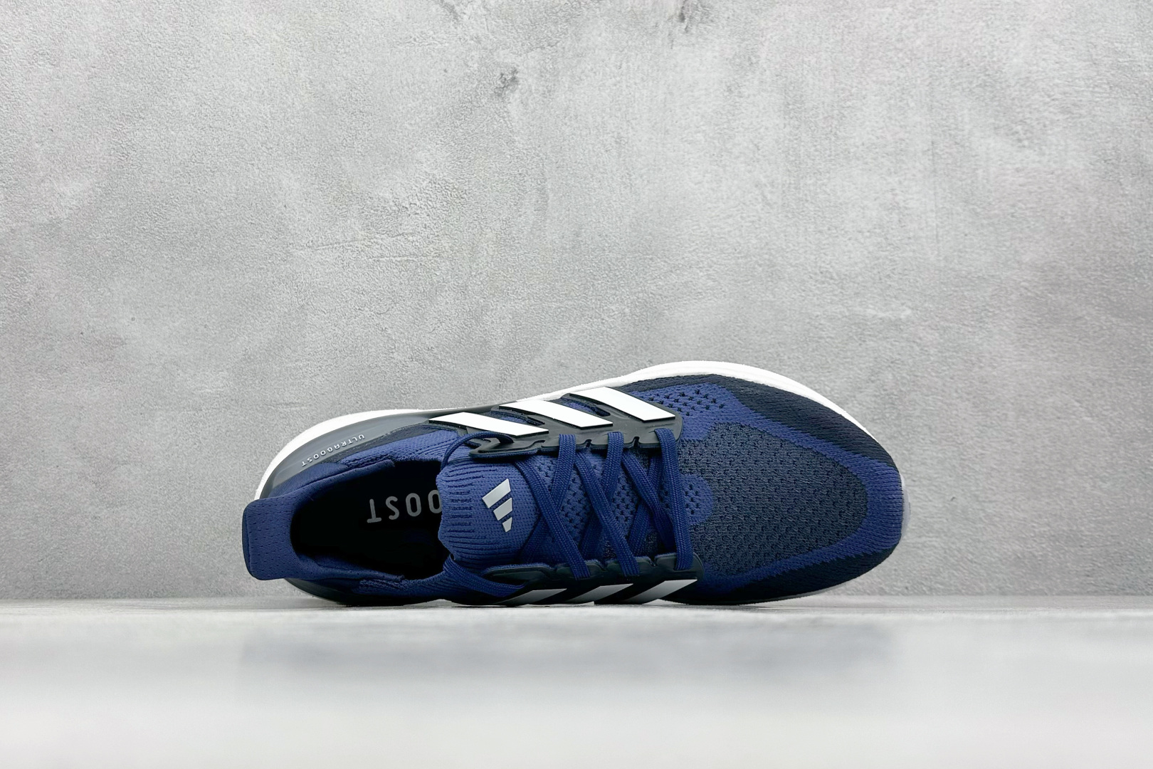  放店私
RS版 AD Ultraboost 5X 阿迪达斯新款休闲爆米花跑步鞋

货号：ID8817
