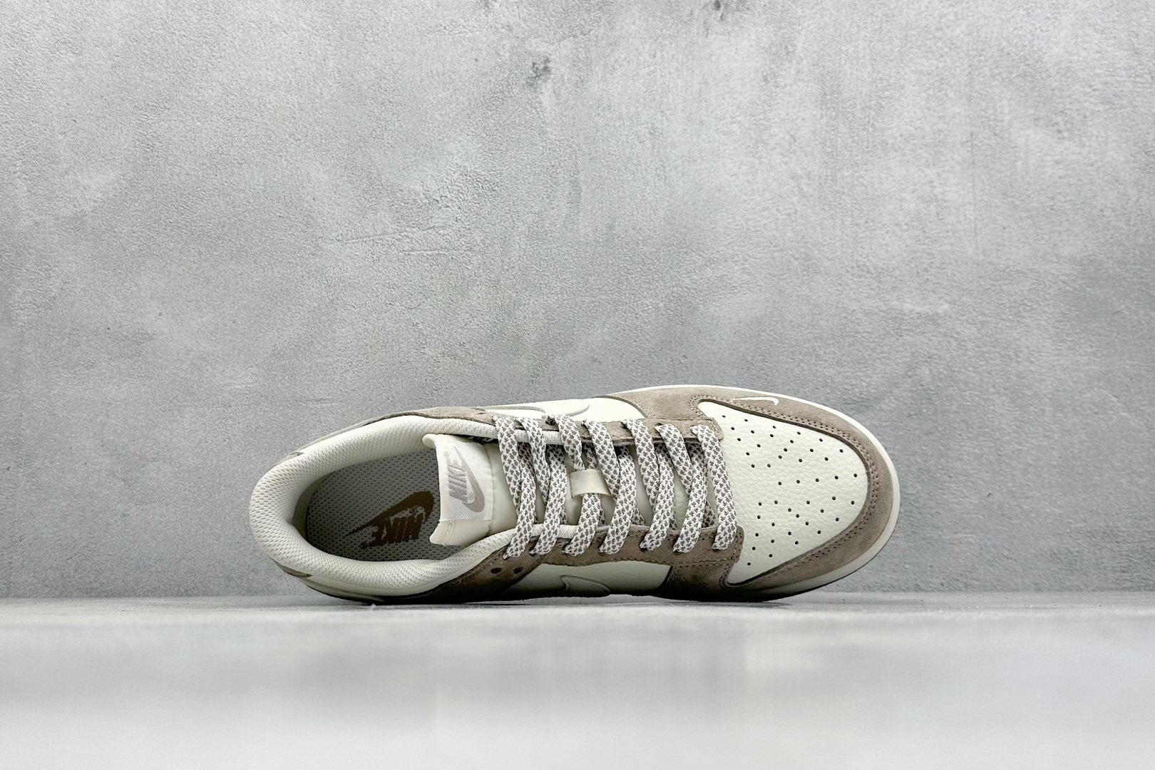 XC版 Nk SB Dunk Low 北面名 猪八白勾 周年高端定制 低帮休闲板鞋  DJ2024-063