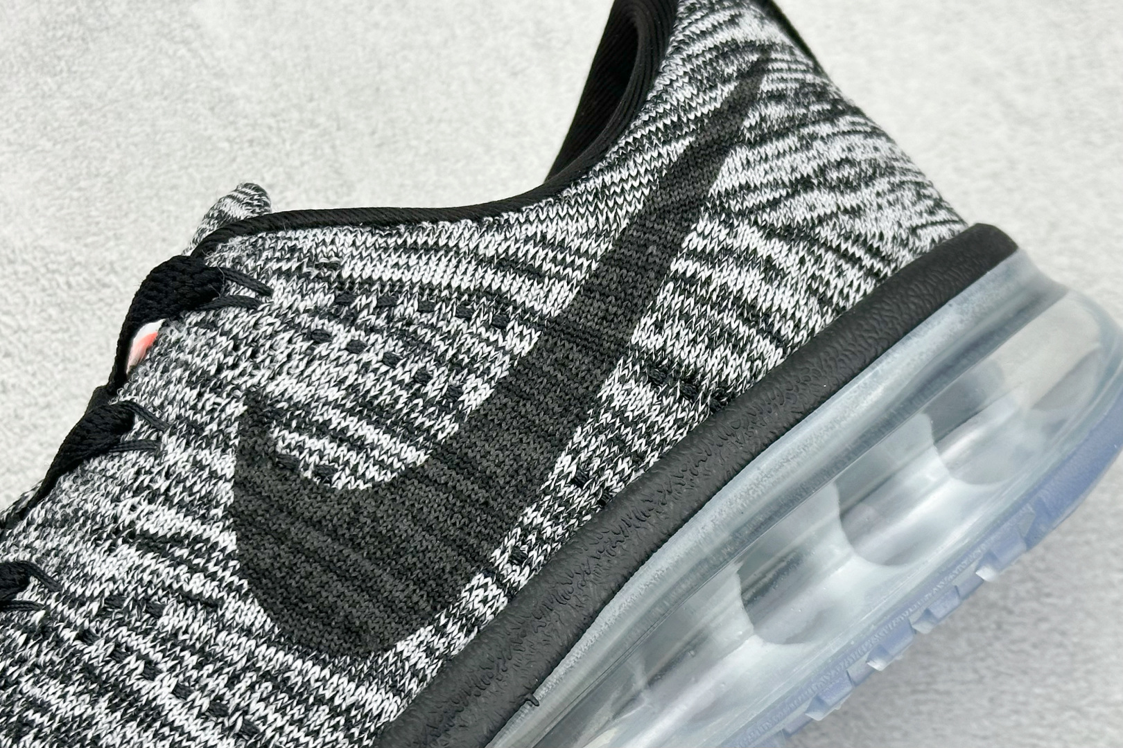 YH版 Nike Air Max Flyknit 2014舒适百搭减震耐磨 低帮 休闲跑步鞋  620659-105