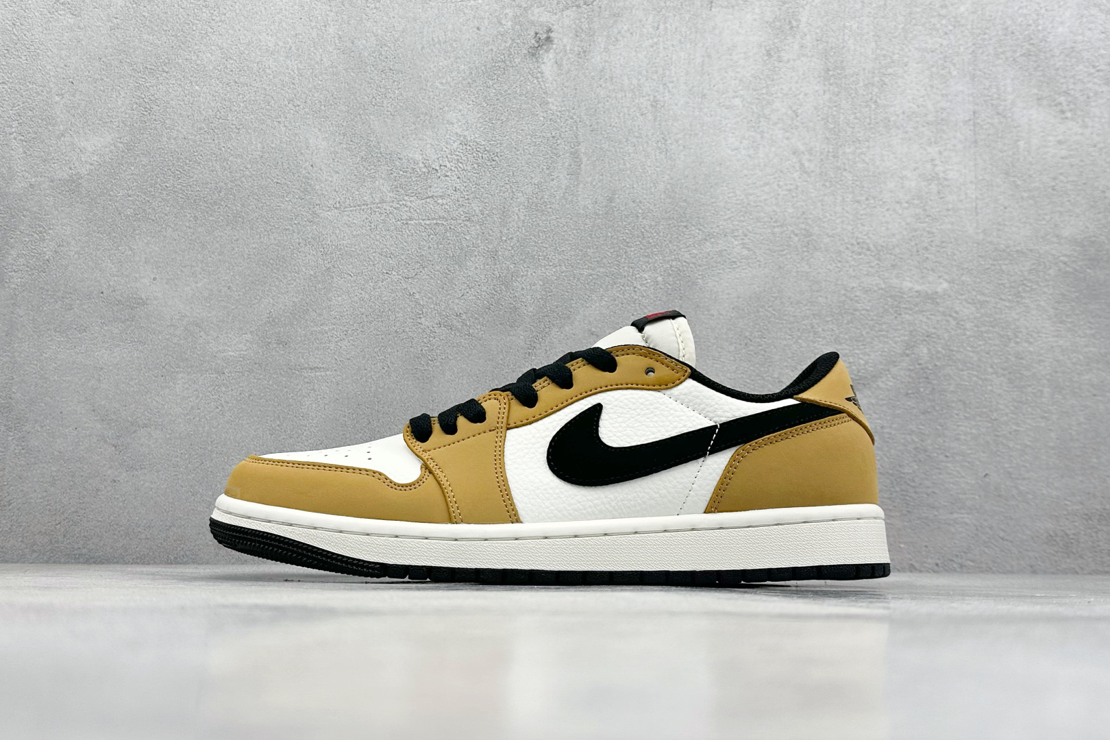 K版 Air Jordan 1 Low OG AJ1 乔1白黄黑勾 低帮文化休闲运动板鞋  CZ0790-107