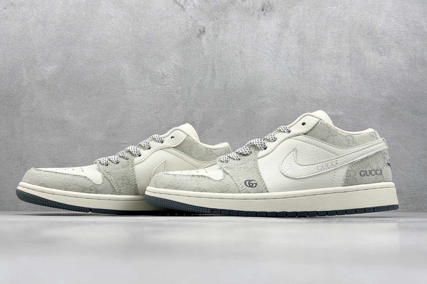 XC版 Air Jordan 1 Retro Low x GUCCI 白灰满天星 DM5688-101