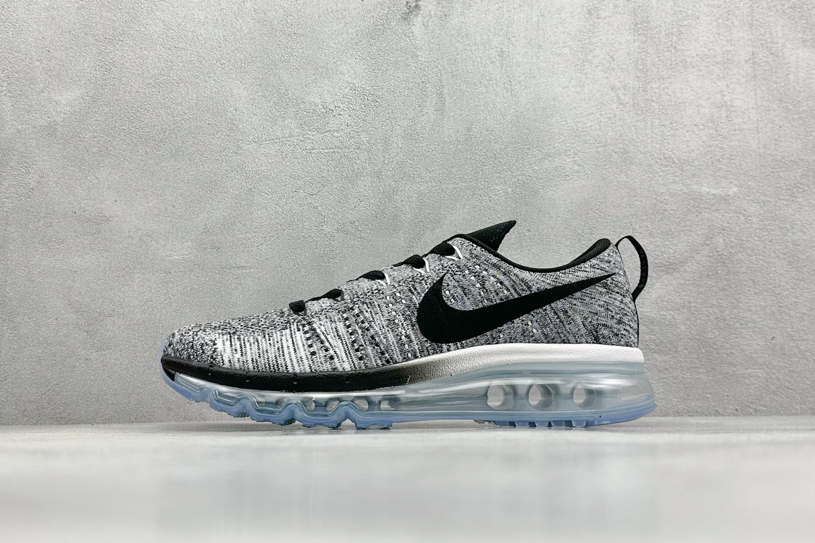 YH福利 终端放店
Nike Air Max Flyknit 2014舒适百搭减震耐磨 低帮休闲跑步鞋