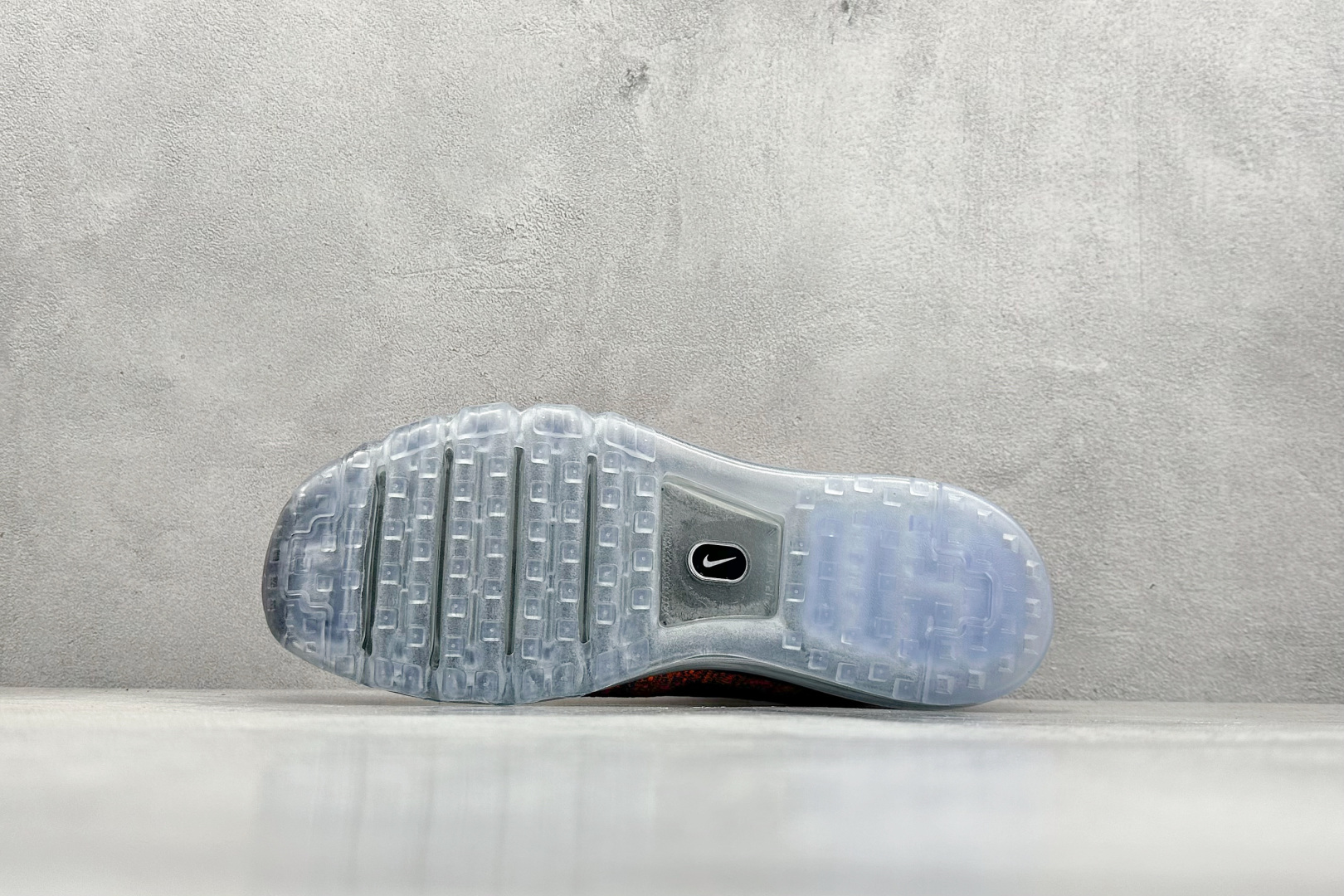 YH福利 终端放店
Nike Air Max Flyknit 2014舒适百搭减震耐磨 低帮休闲跑步鞋 