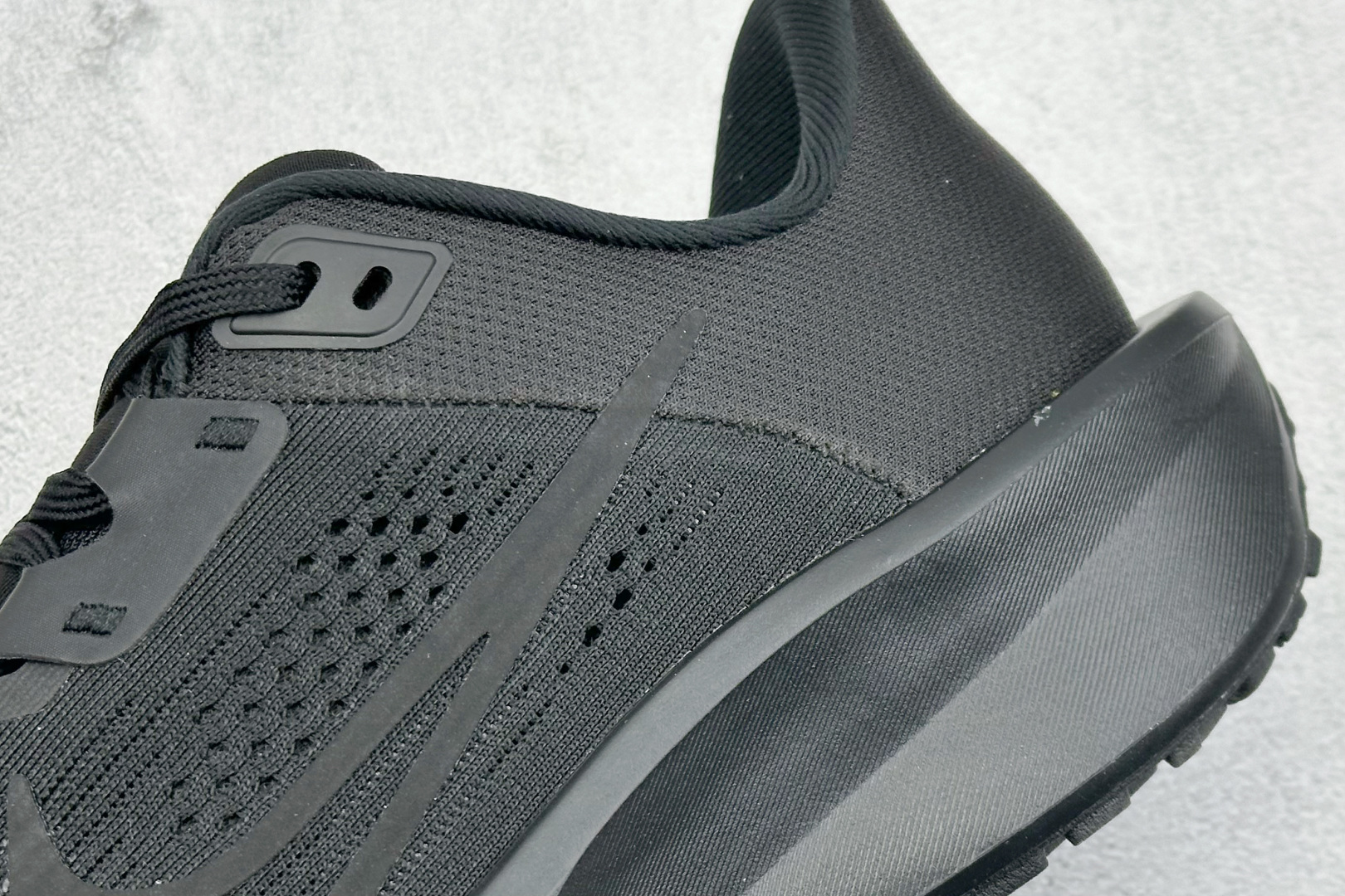 Nk Quest 6 耐克极致系列减震轻便跑鞋 FD6033-003