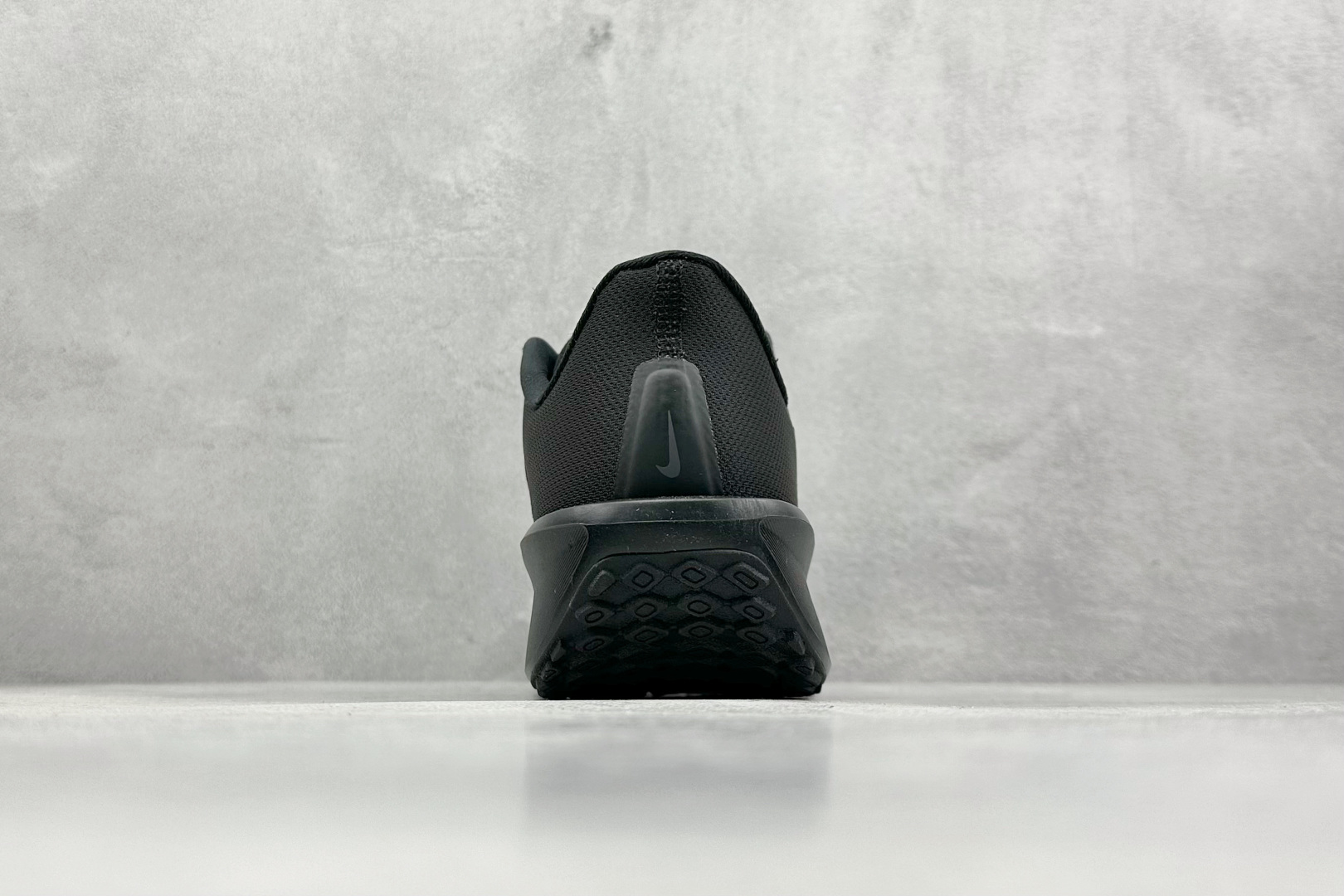 Nk Quest 6 耐克极致系列减震轻便跑鞋 FD6033-003