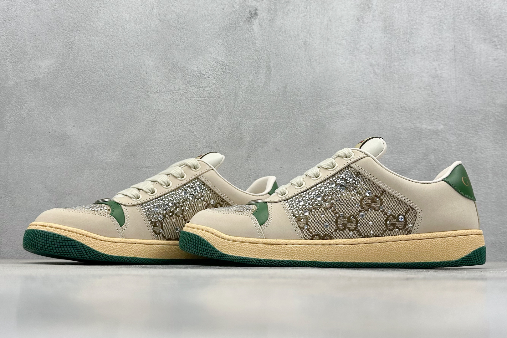 Gucci 古驰 Screener 运动休闲时装奢侈品系列 GG珐琅扣 擦脏做旧小脏鞋