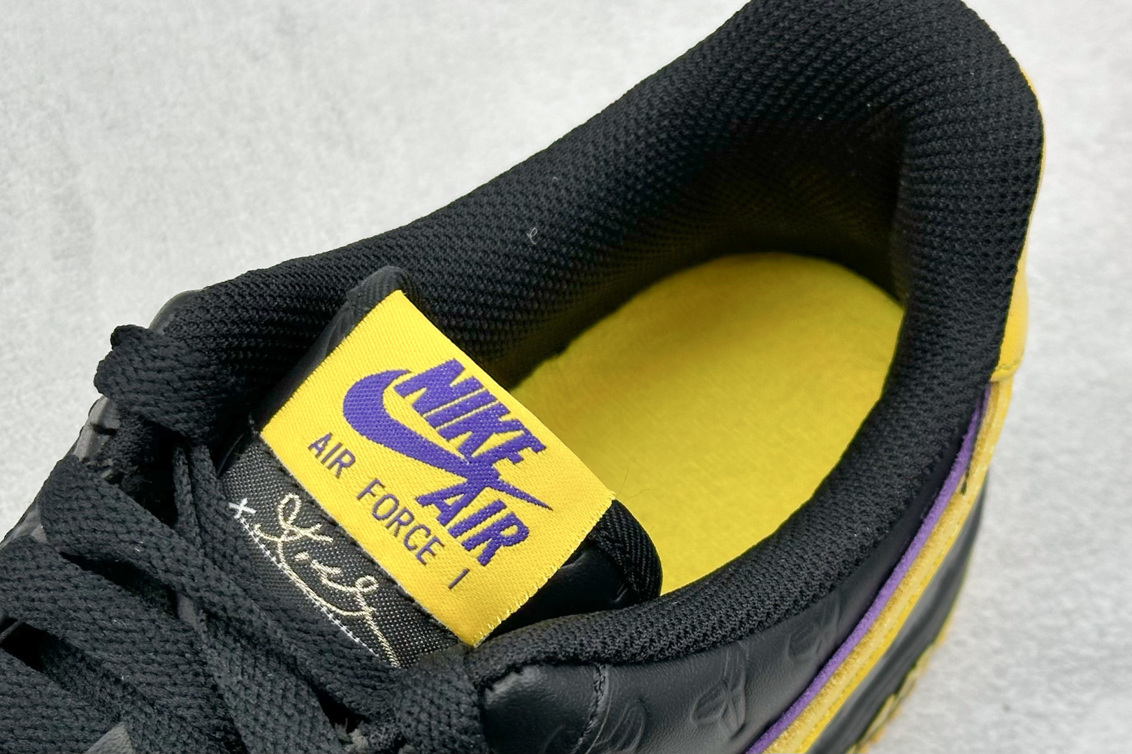 PK版 Nk Air Force 1'07 Low 科比 全头层 空军一号低帮休闲板鞋  HV5122-001