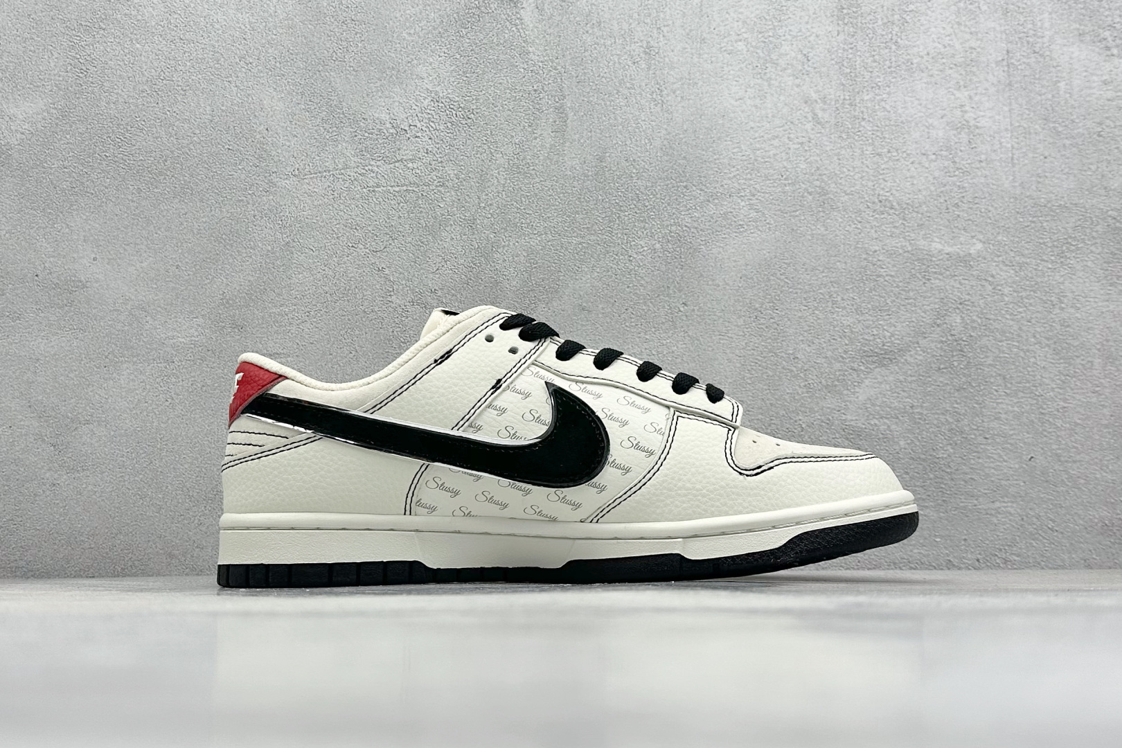 XC版 Nike SB Dunk Low x Stussy 白黑红 DJ2024-115