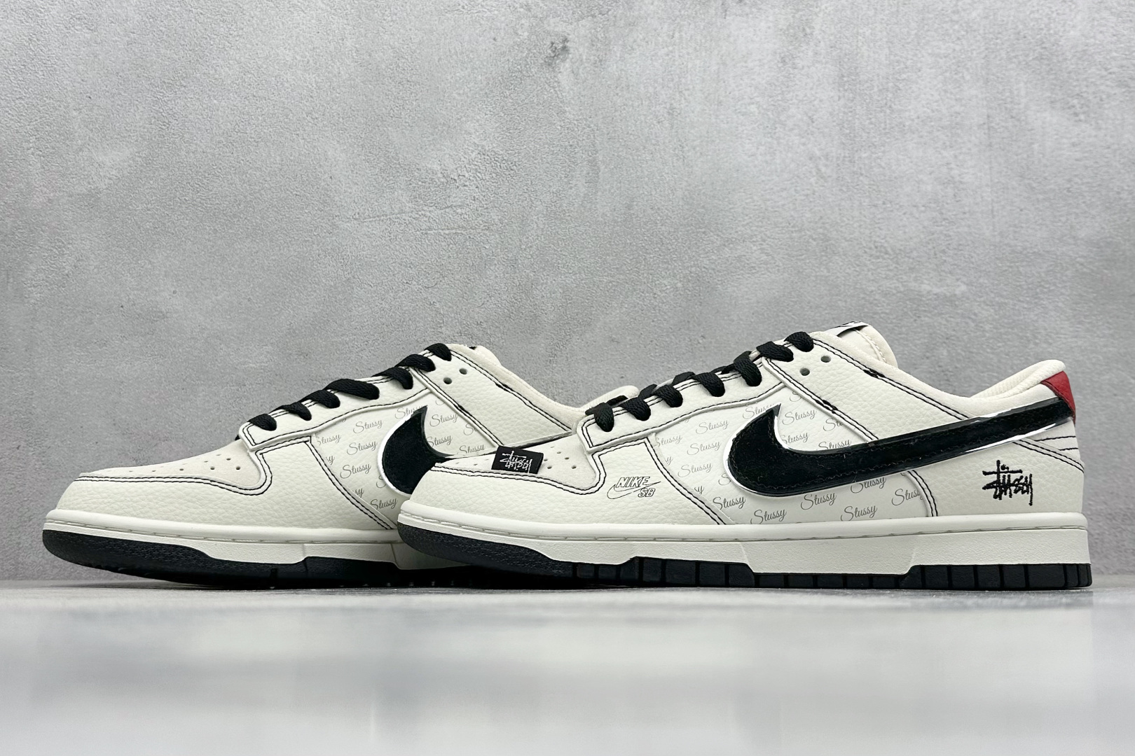 XC版 Nike SB Dunk Low x Stussy 白黑红 DJ2024-115