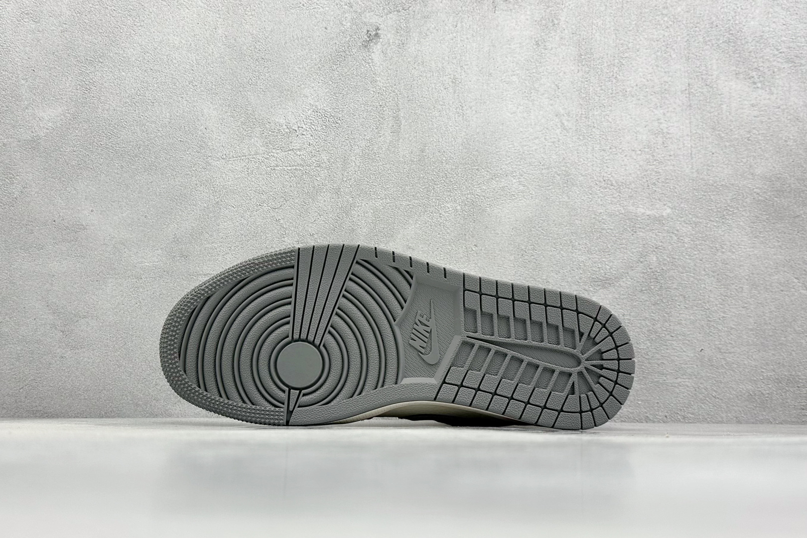 Air Jordan 1 Retro Low x The North Face 蛇年限定 白绿小钩满天星  XS6086-014