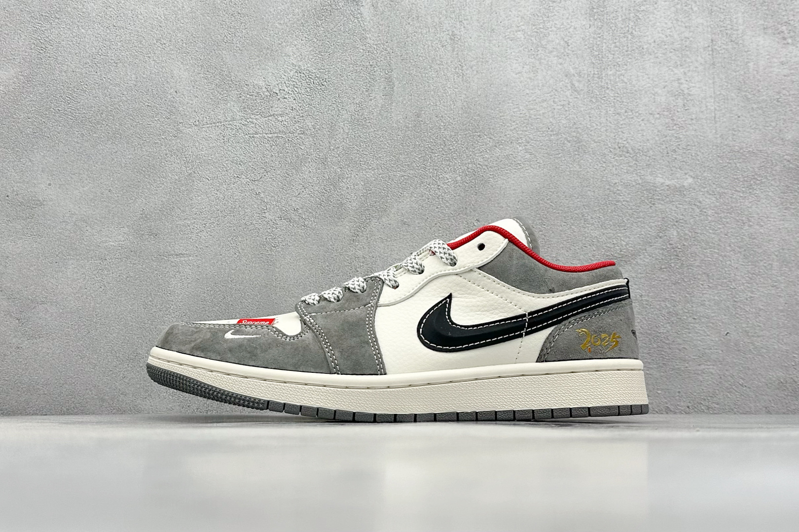 Air Jordan 1 Retro Low x The North Face 蛇年限定 白绿小钩满天星  XS6086-014