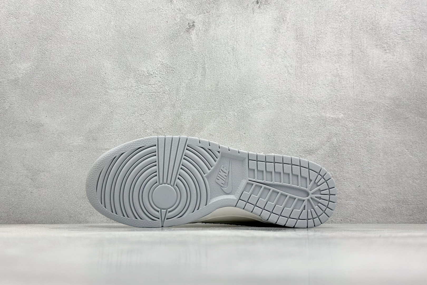 XC版 Nk SB Dunk Low LV联名-紫色牛仔米白紫勾 低帮休闲板鞋   DJ2024-010