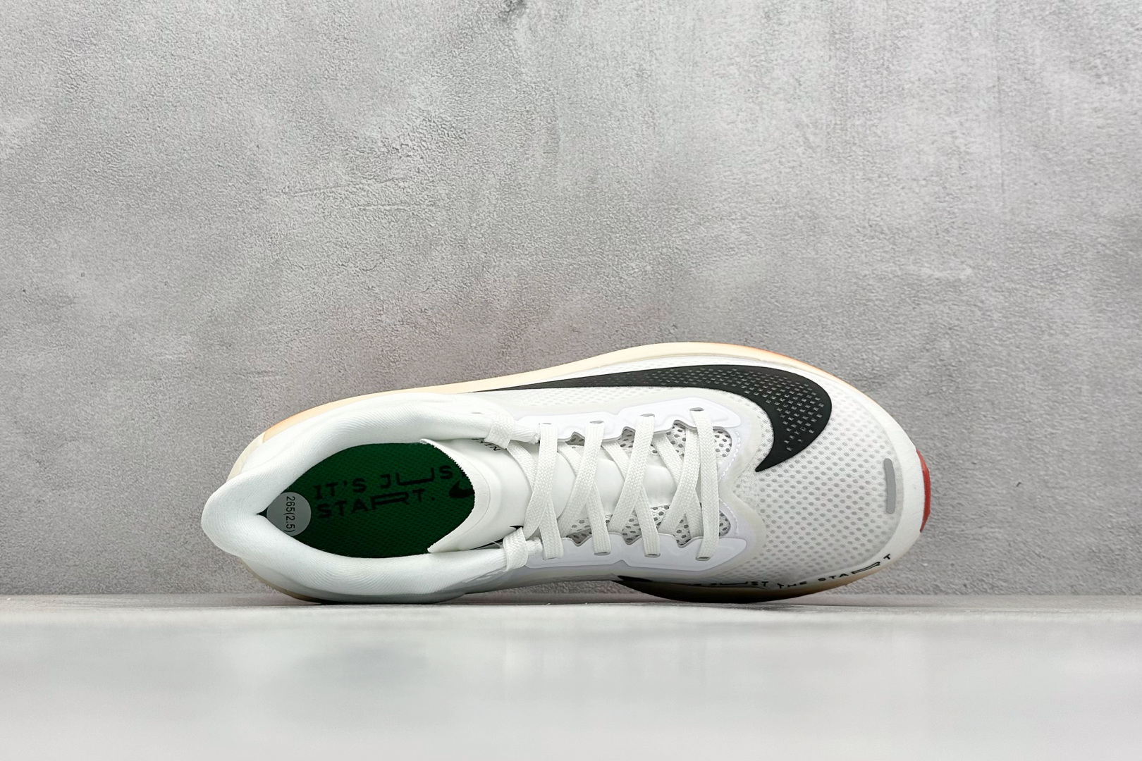 Nk Zoom Fly 6 Ek 耐克超弹轻盈跑步鞋   HJ7038-100