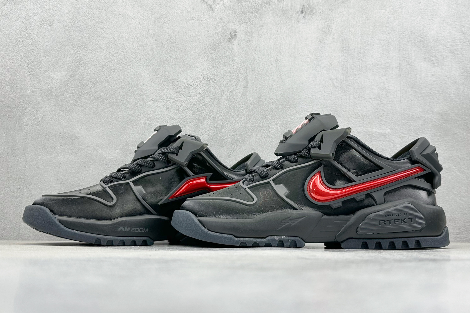 纯原 RTFKT x Nike Dunk 黑红色出货  HQ0899-001