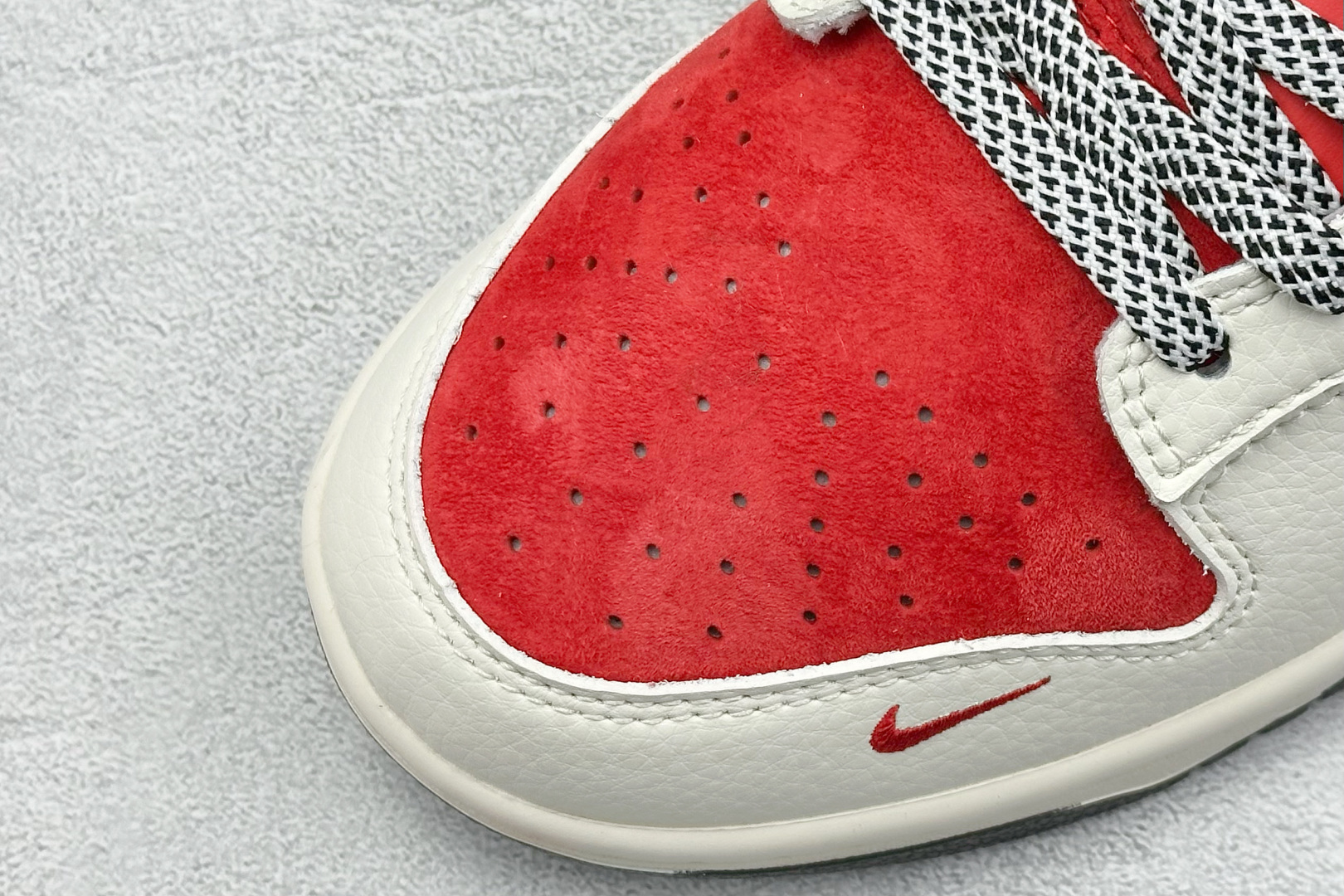 XL版 NK Dunk Low Retro 蛇年定制低帮休闲运动板鞋 XF8698-041