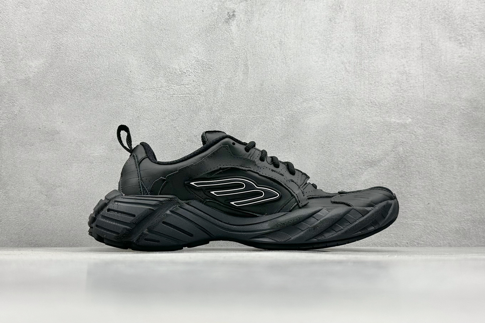 OK版 巴黎16代 Balenciaga 巴黎世家 825418-WDTSC-1000