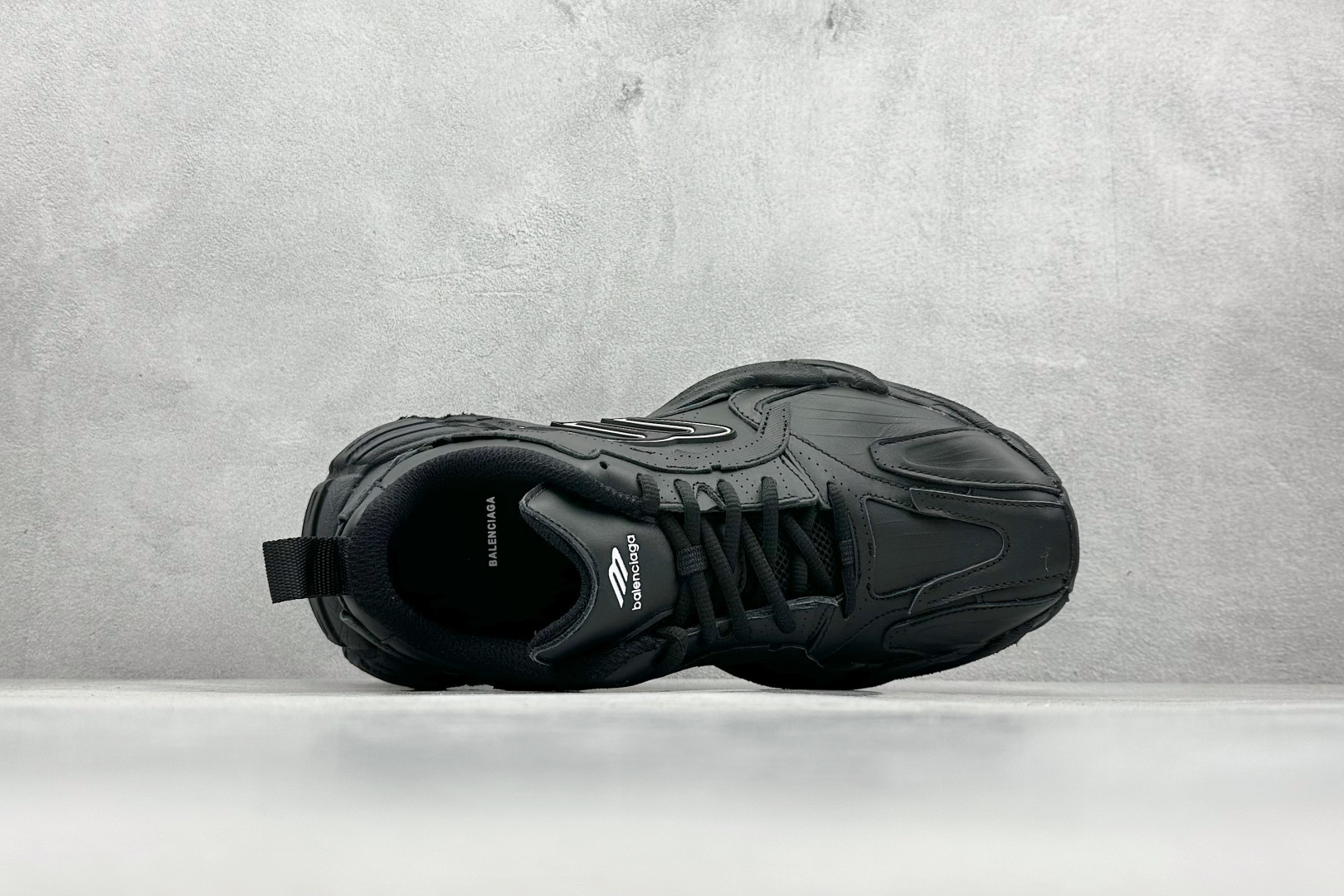 OK版 巴黎16代 Balenciaga 巴黎世家 825418-WDTSC-1000