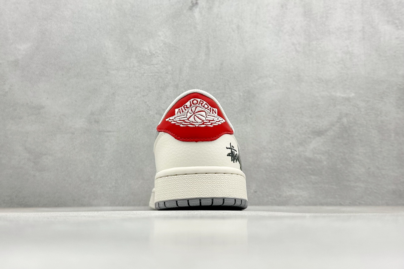 Fragment x Travis Scott x 斯图西 Air Jordan 1 Low 三方联名倒钩  SJ2068-130