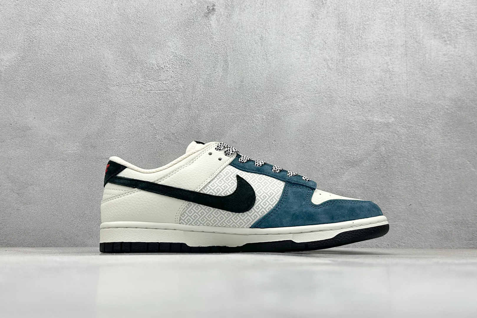 XC版 Nike SB Dunk Low“纪梵希联名——老花黑勾” 周年高端定制 低帮休闲板鞋  DJ2024-123