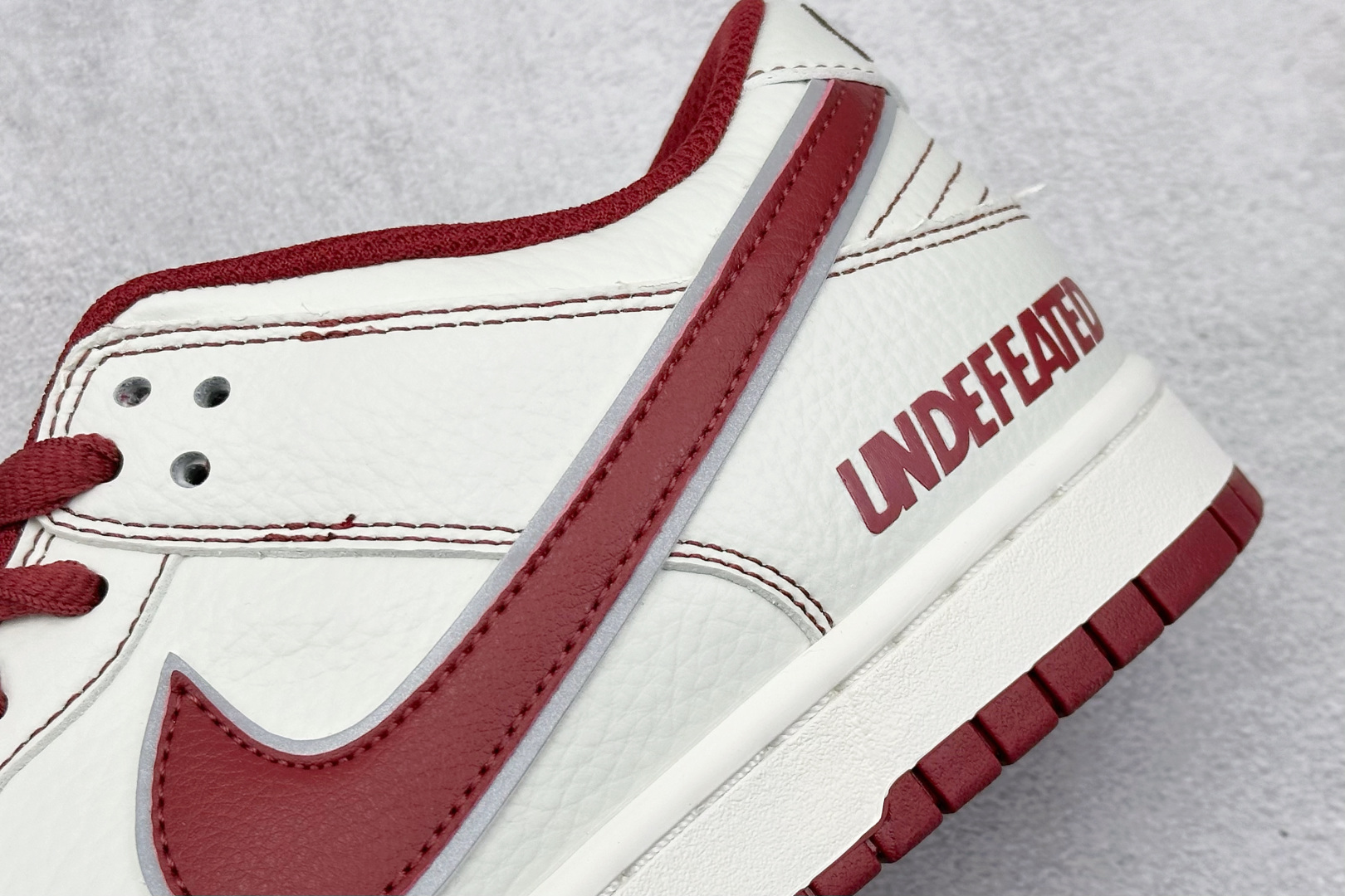 DK版 Nk SB Dunk Low x Undefeated 联名配色低帮休闲运动滑板板鞋  UN1697-655