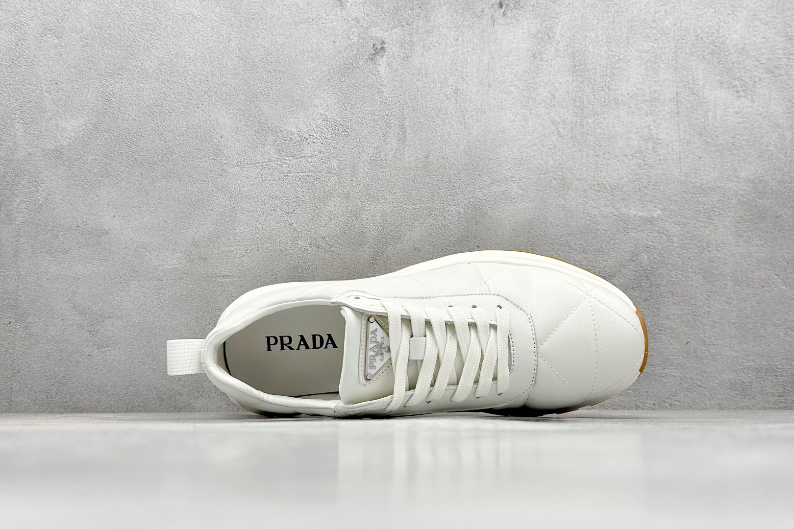 PRADA普拉达 厚底徽标系带运动休闲男鞋系列