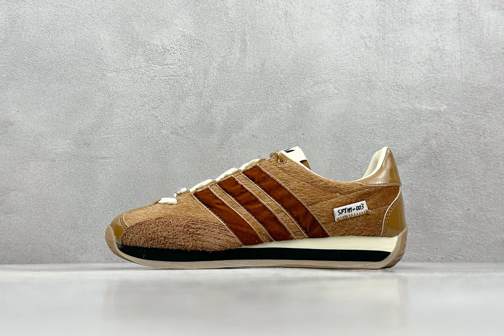 Wales Booner x Adidas Samba的味道 JH8639