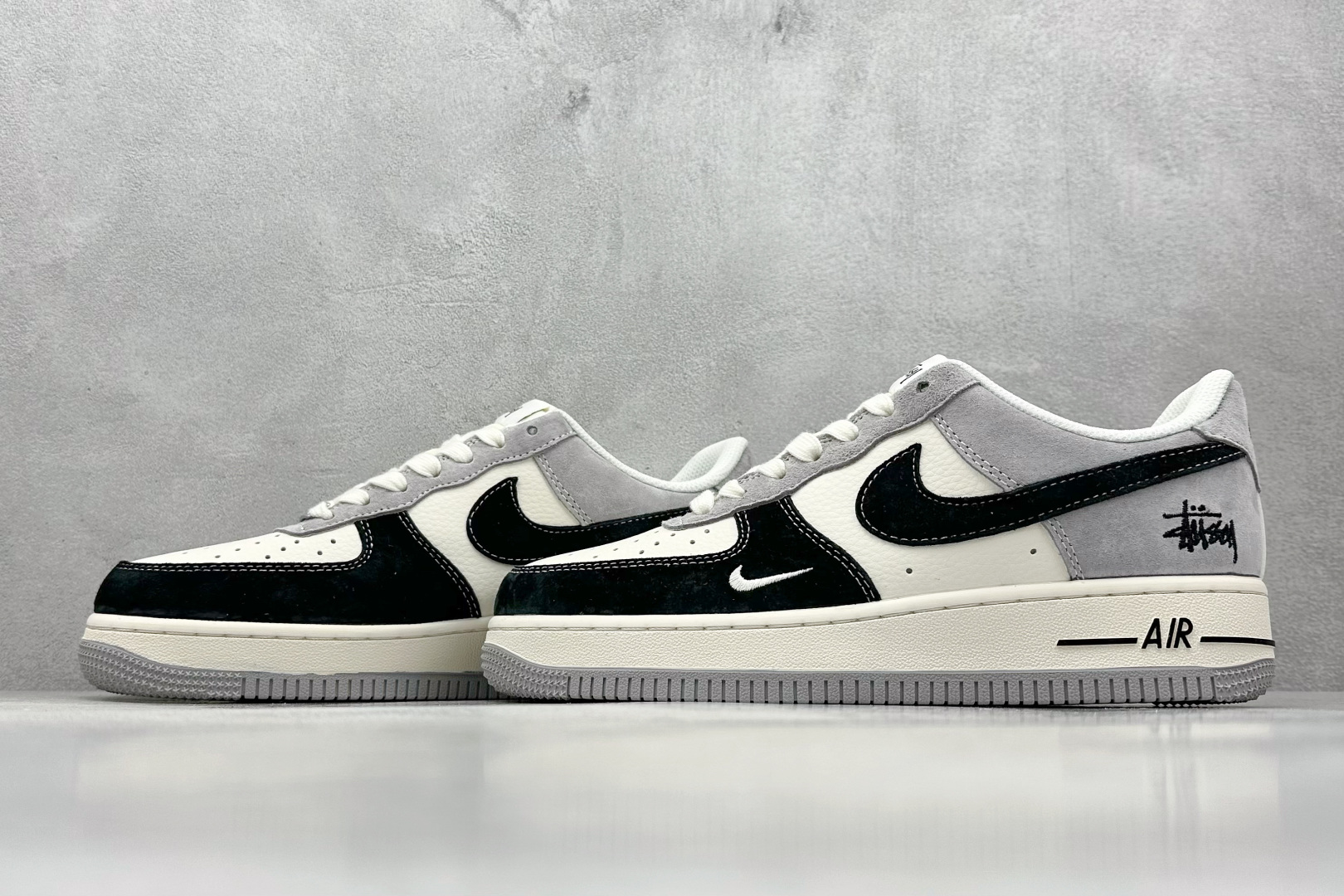XC版 Nk Air Force 1'07 Low 斯图西联名 黑灰猪八拼接 空军一号 低帮休闲板鞋 XZ6188-363