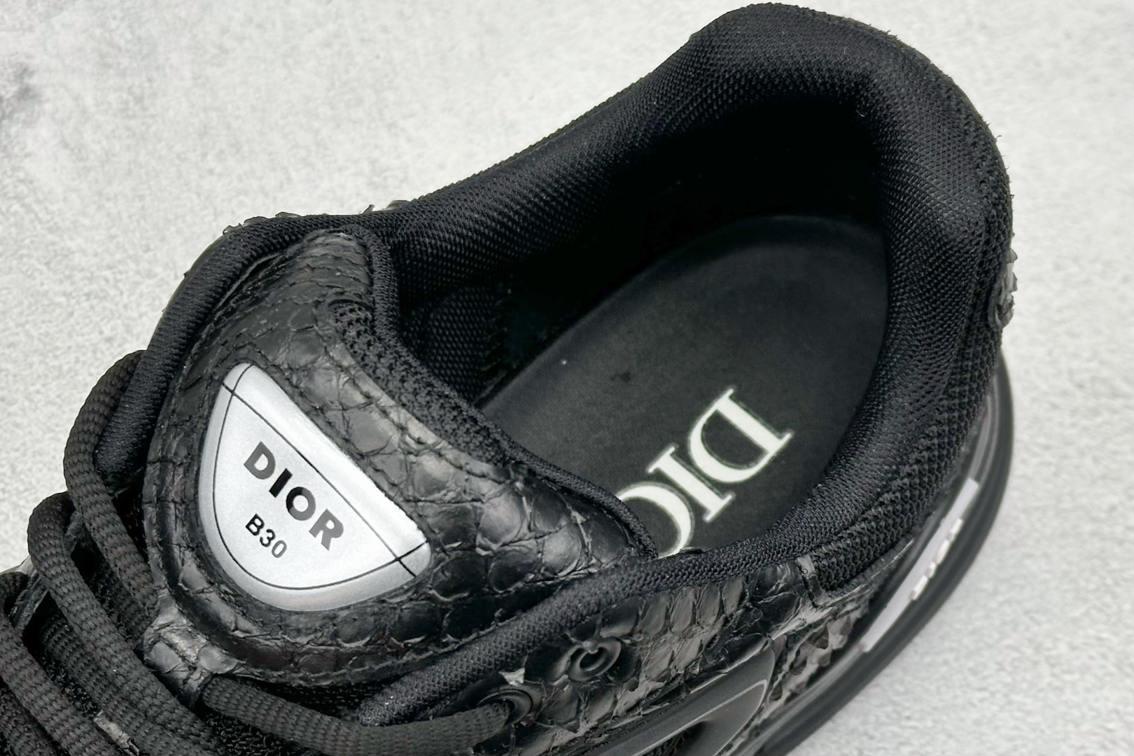 总裁 Dior B30 迪奥网眼织物低帮运动休闲鞋
