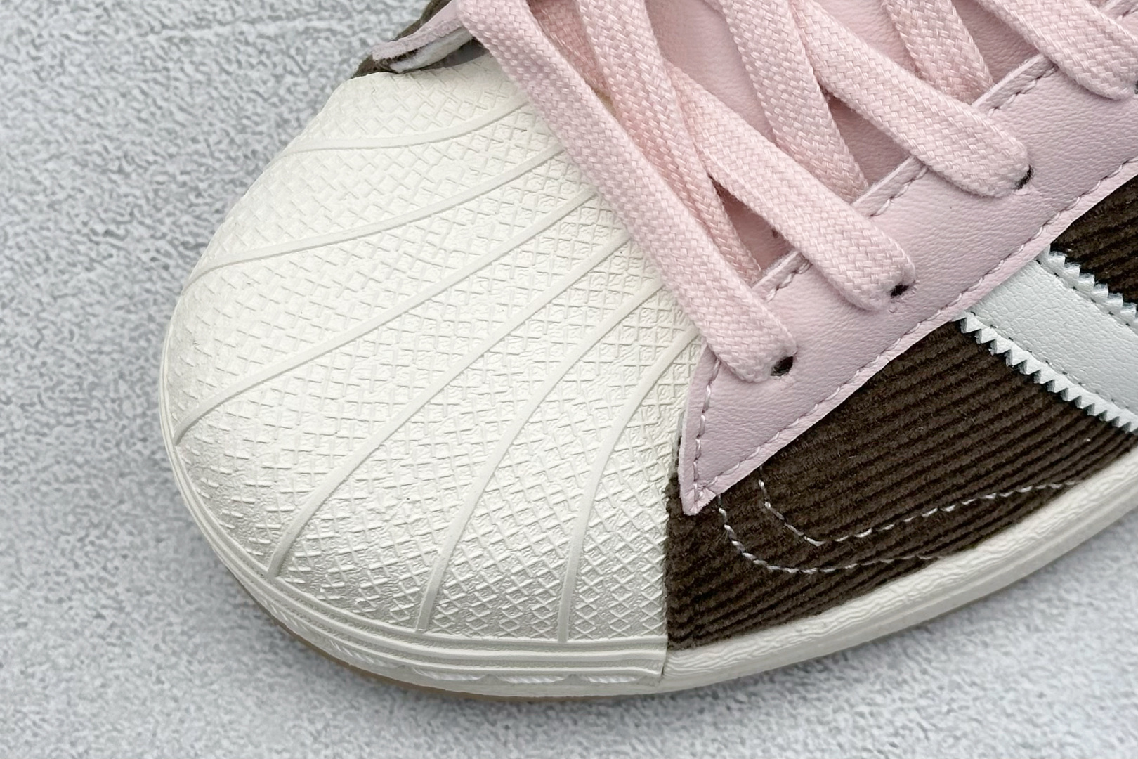 AD Originals Superstar 粉褐色贝壳头  IG2153