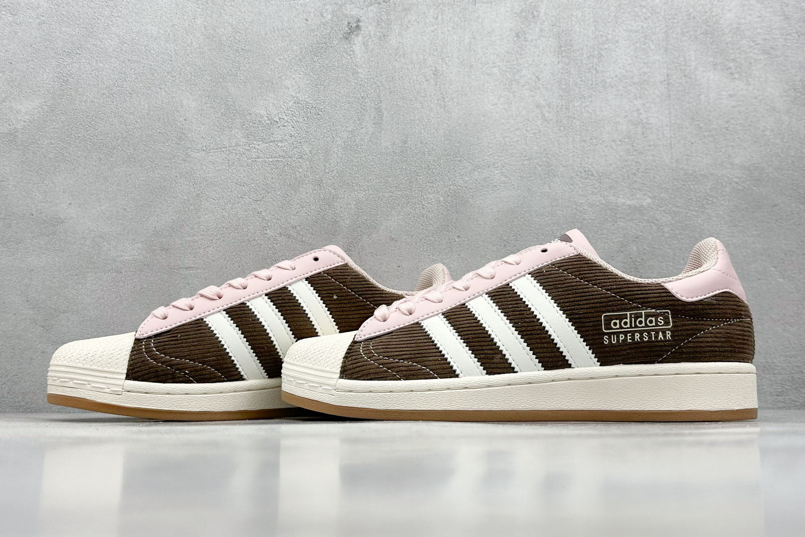 AD Originals Superstar 粉褐色贝壳头  IG2153