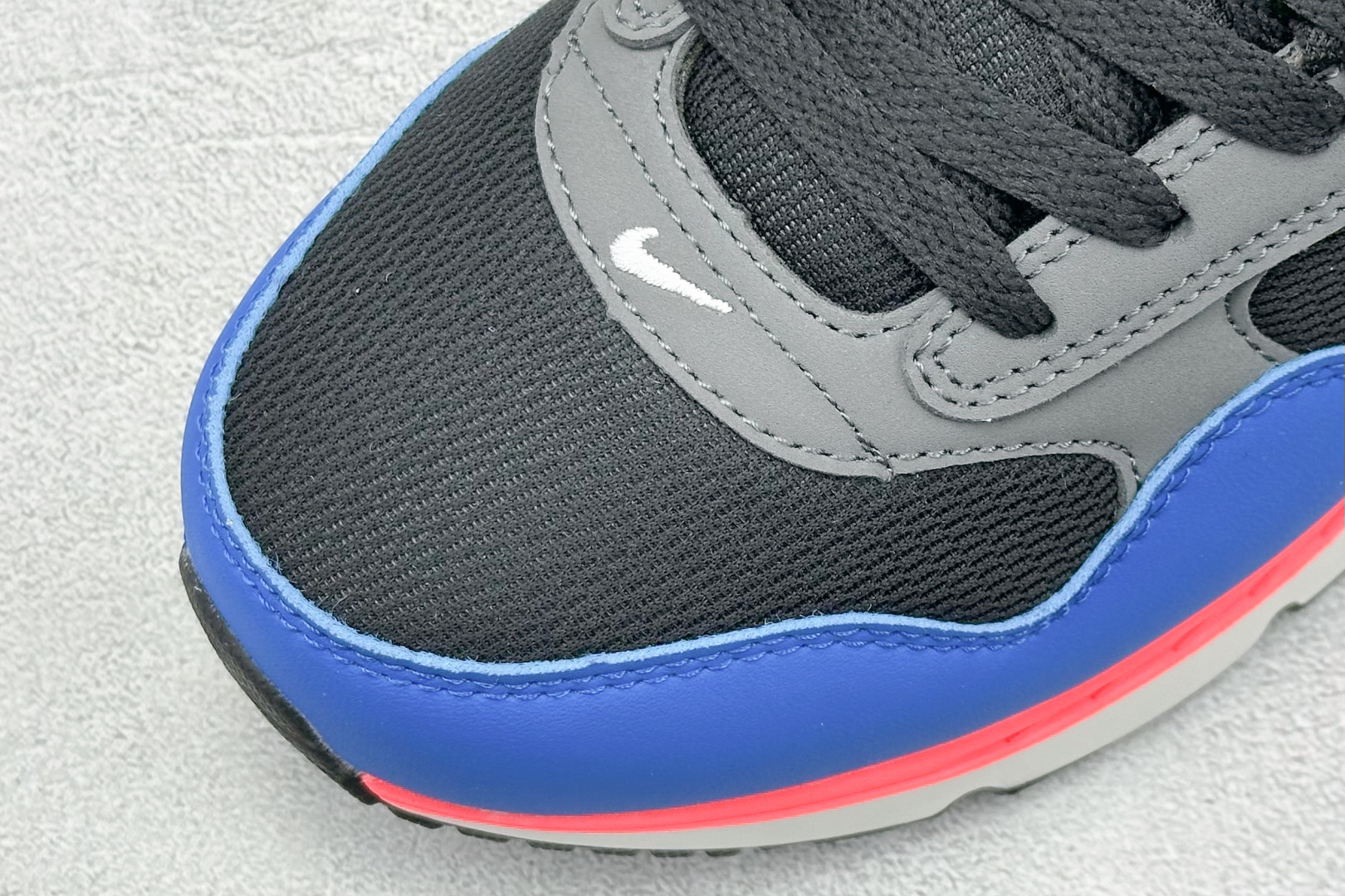 NIKE Air Max 90 复古小气垫跑鞋 深厚的历史渊源 511417-016