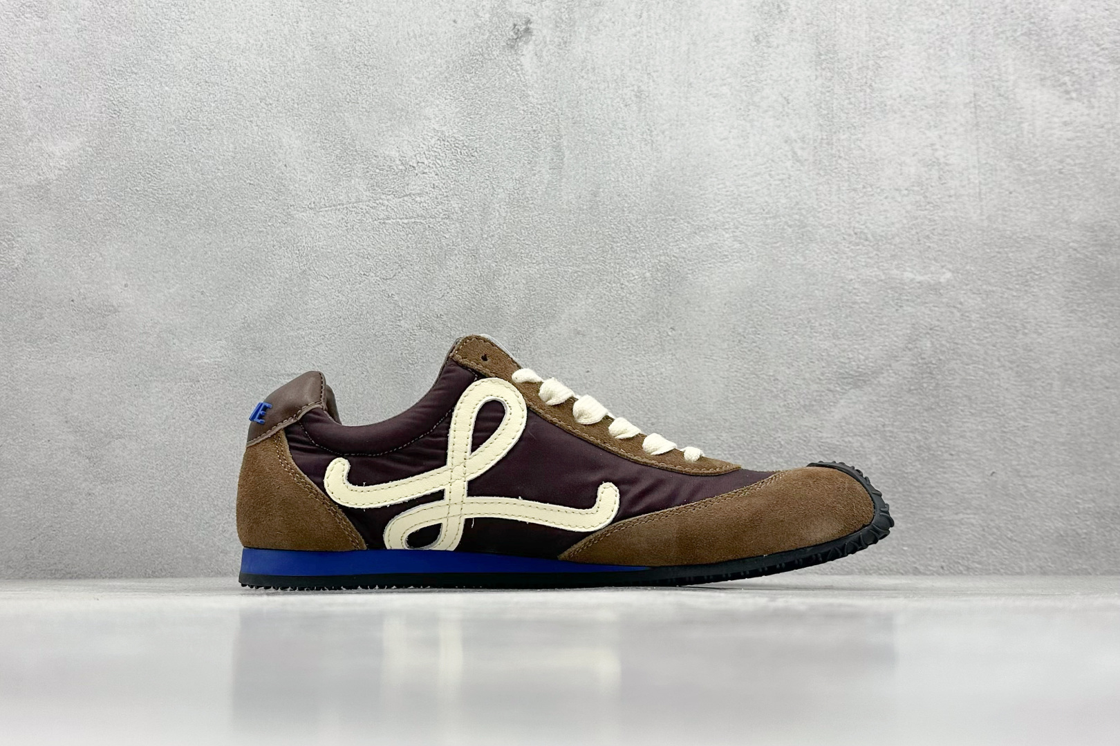 260 FK版 罗意威Loewe Ballet Runner 2.0 Sneakers 芭蕾舞2.0系列阿甘复古风德训薄底百搭休闲运动鞋