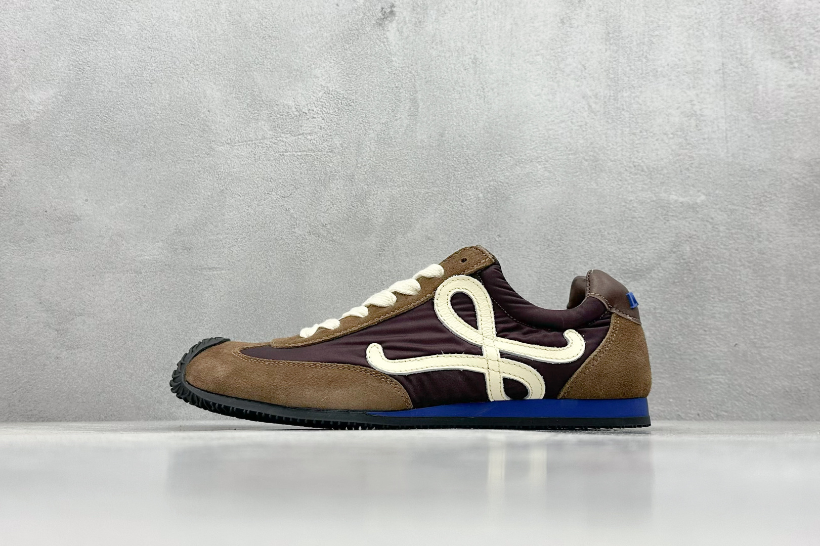 260 FK版 罗意威Loewe Ballet Runner 2.0 Sneakers 芭蕾舞2.0系列阿甘复古风德训薄底百搭休闲运动鞋
