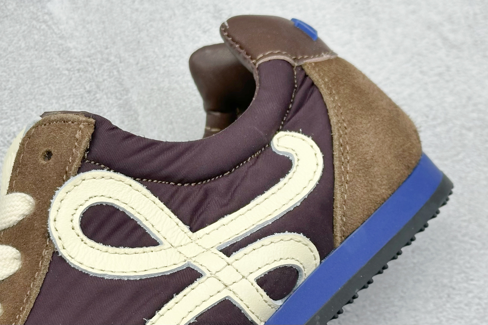 260 FK版 罗意威Loewe Ballet Runner 2.0 Sneakers 芭蕾舞2.0系列阿甘复古风德训薄底百搭休闲运动鞋