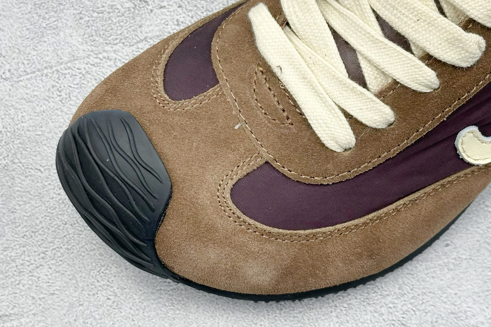 260 FK版 罗意威Loewe Ballet Runner 2.0 Sneakers 芭蕾舞2.0系列阿甘复古风德训薄底百搭休闲运动鞋