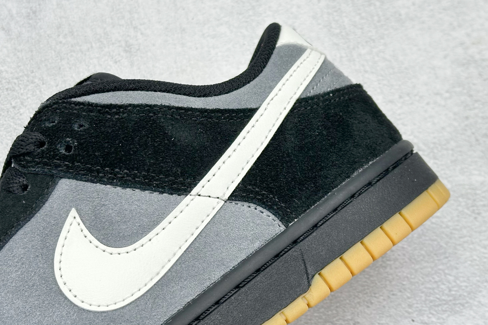 KW神版 NIKE SB Dunk Low 黑灰生胶  HQ1931-001