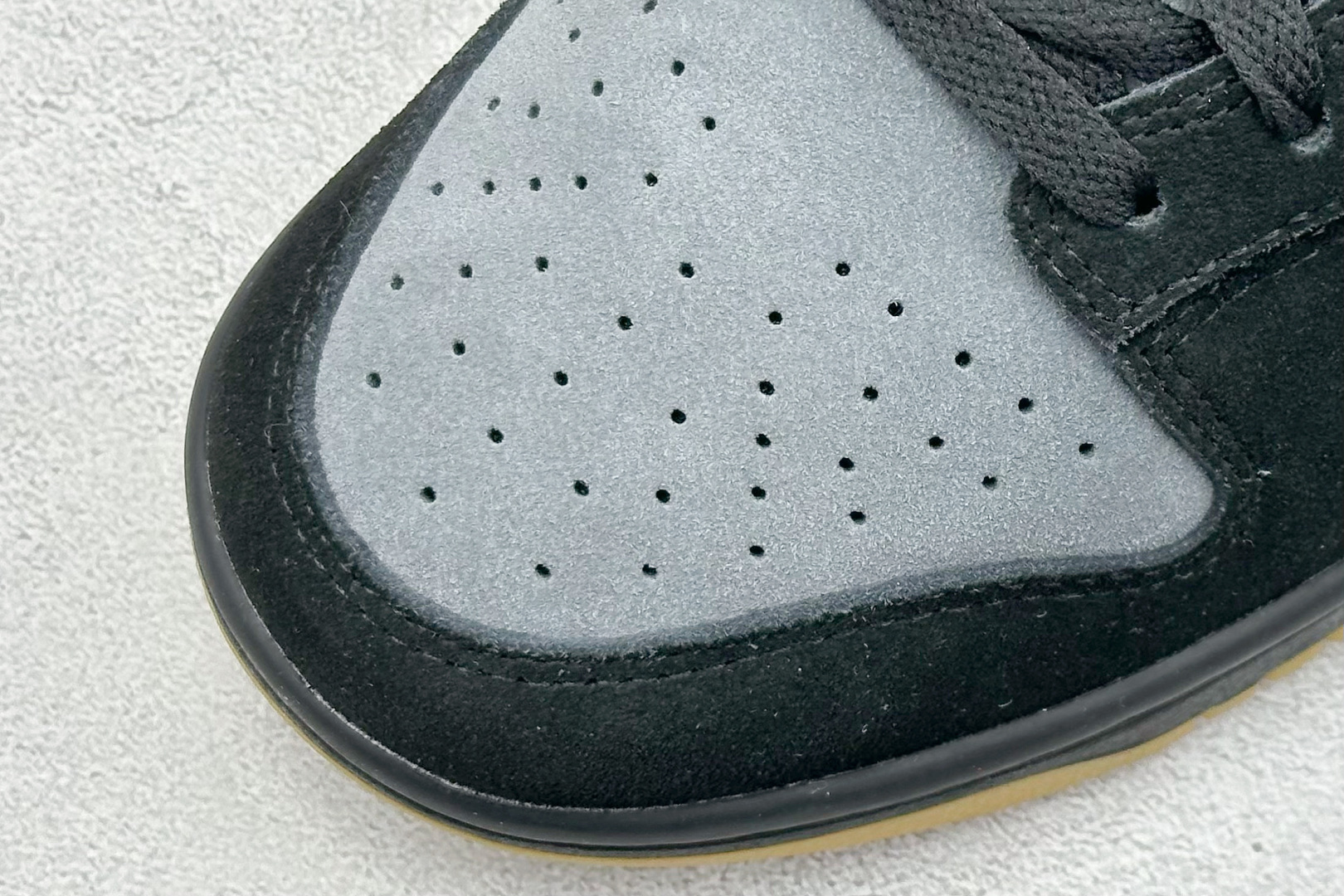 KW神版 NIKE SB Dunk Low 黑灰生胶  HQ1931-001