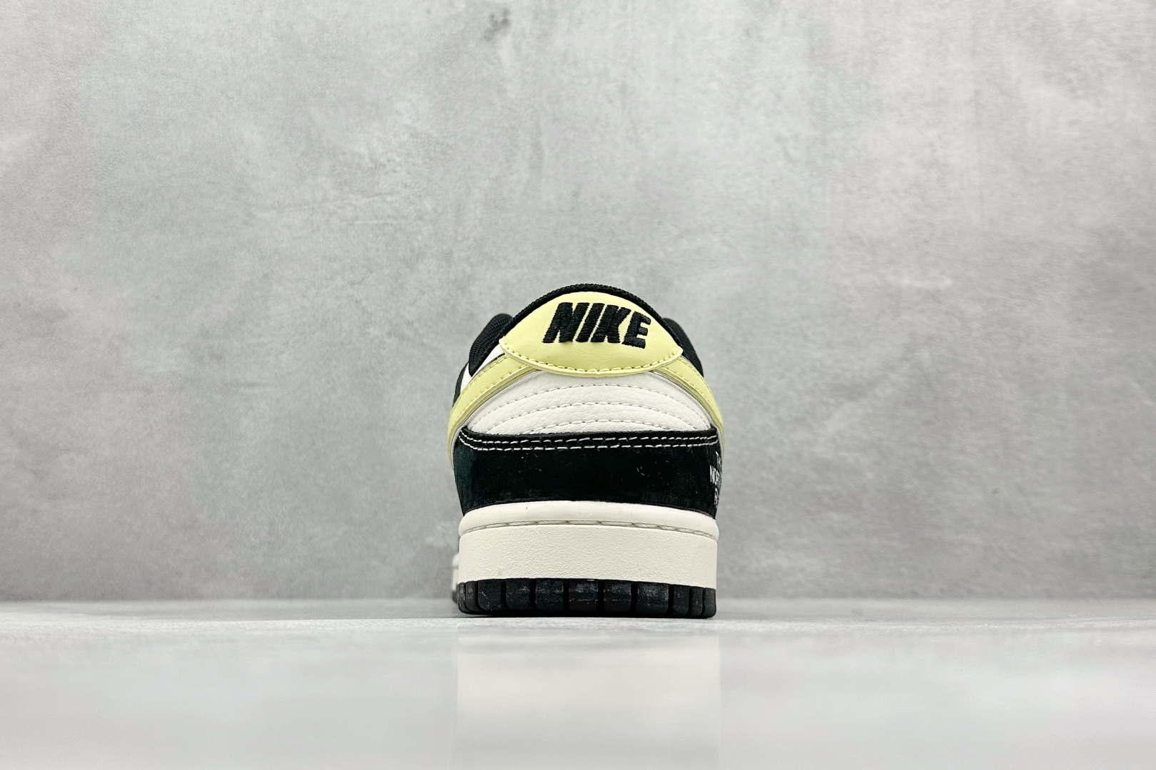 XC版 Nk SB Dunk Low 北面联名 米黑黄勾 周年高端定制 低帮休闲板鞋  XX3168-113