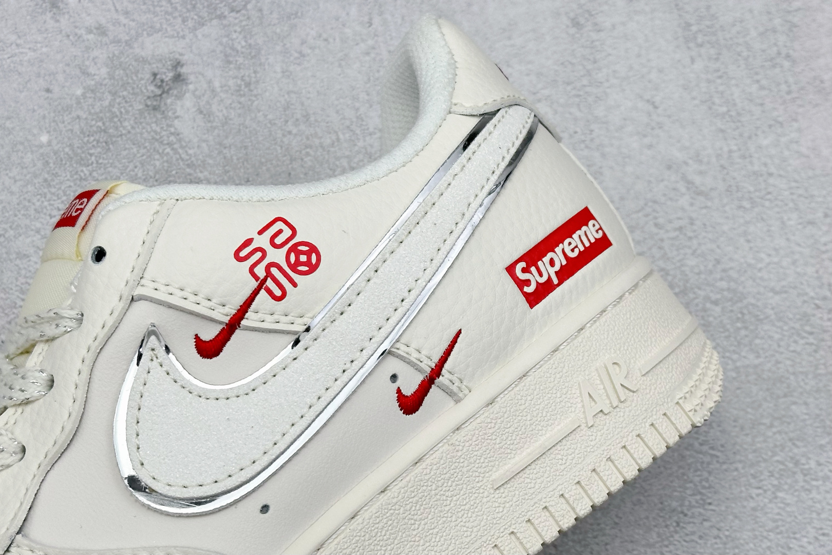 Nike Air Force 1 Low Supreme联名  QY6818-605