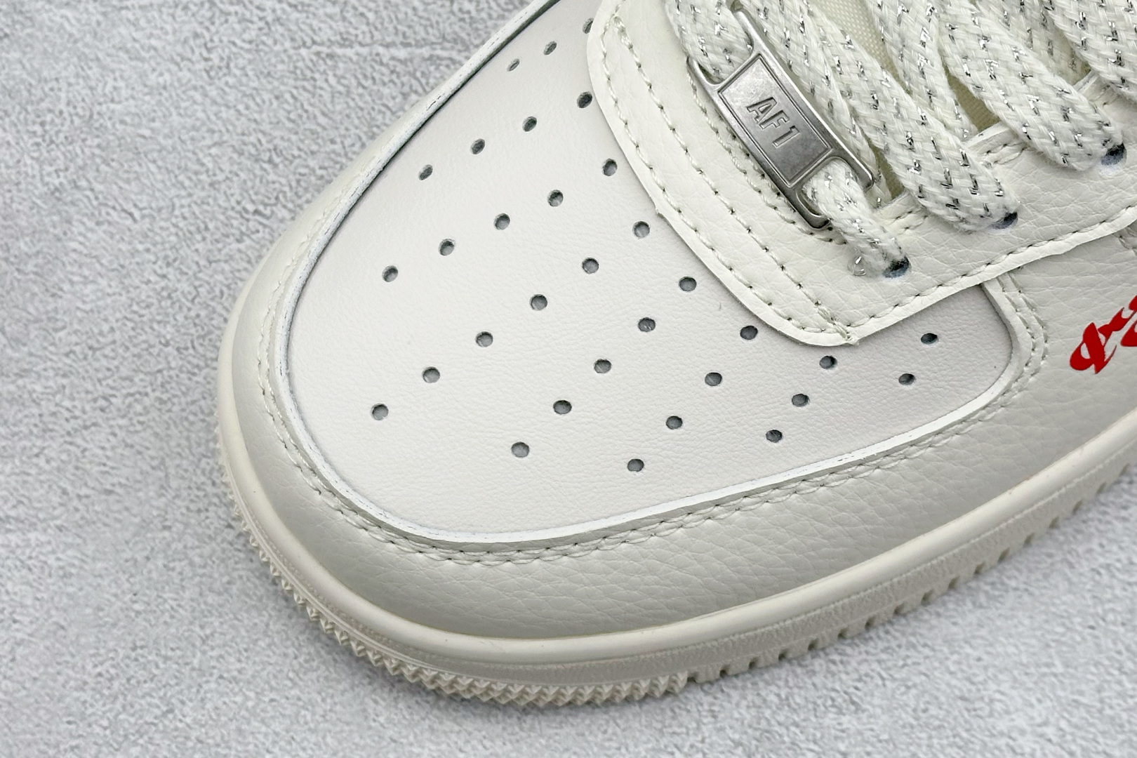 Nike Air Force 1 Low Supreme联名  QY6818-605