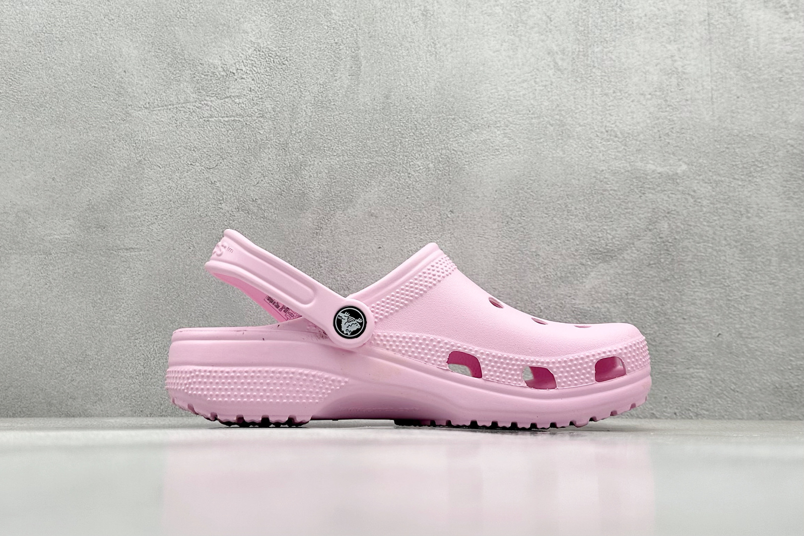 100 K版Crocs Classic Cl卡洛驰 明星