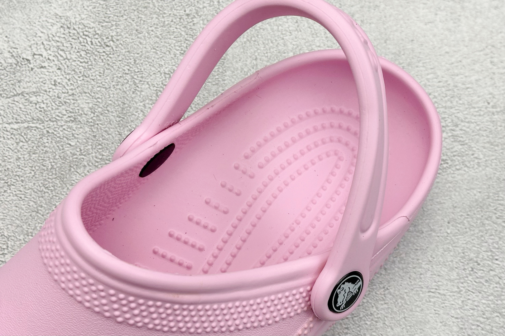 100 K版Crocs Classic Cl卡洛驰 明星