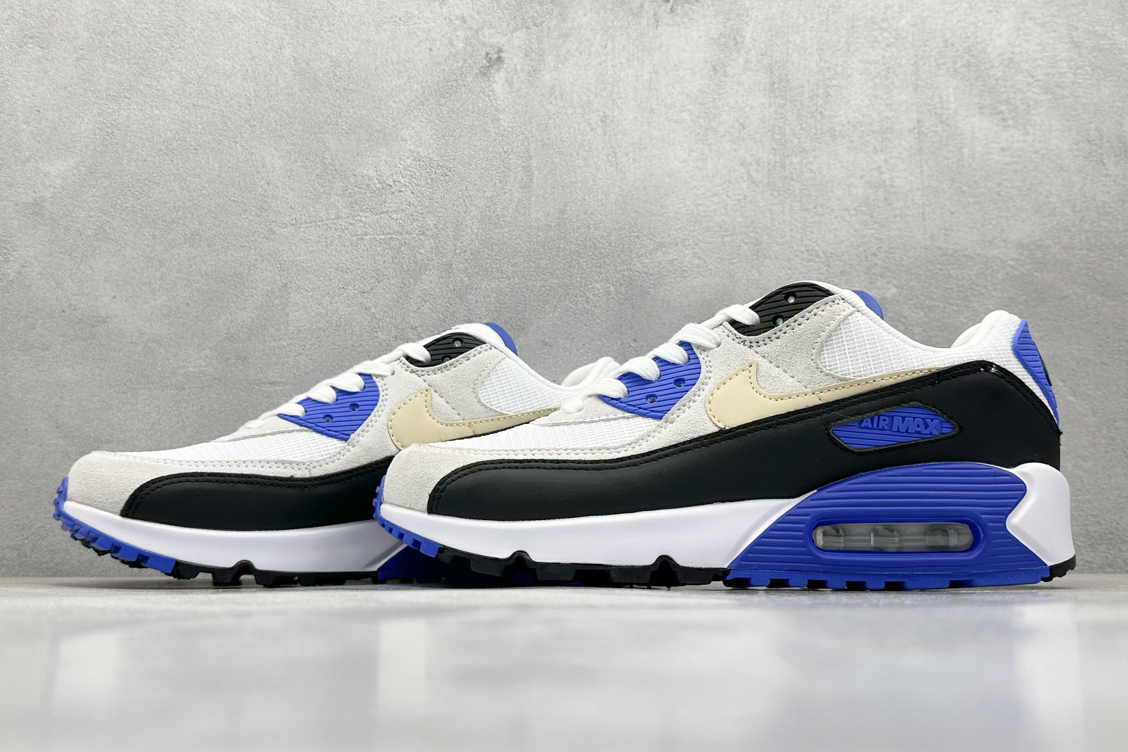 Nk Air Max 90 耐克复古气垫跑鞋 HF3449-100